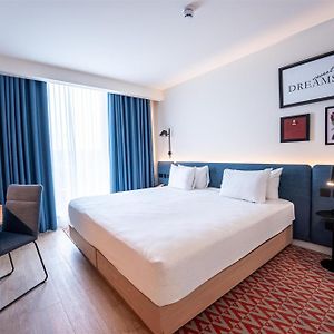 Super King Room